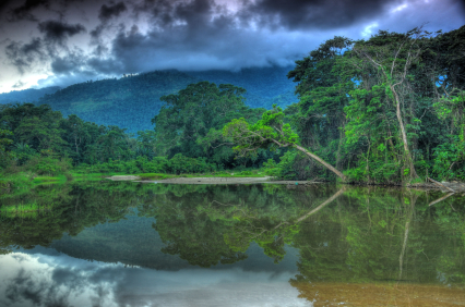 The Honduran mainland--a mixed-bag of Caribbean beachfront, cloud forest retreats, and lush valley hideaways