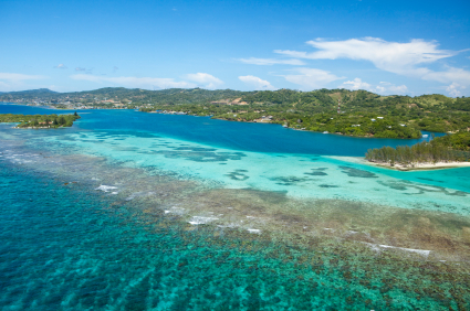 Following our guts to the beaches of Honduras