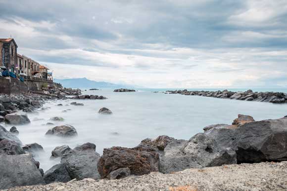 Genteel Living in Sicilian Wine Country