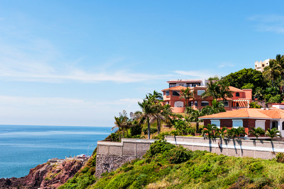 New Friends and Beachside Bliss in Mazatlán, Mexico