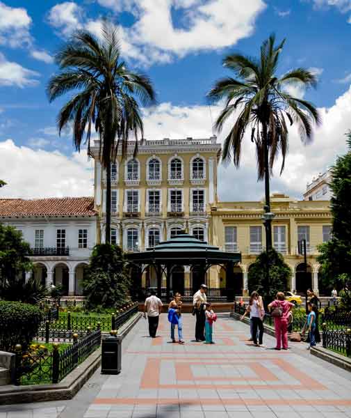 Exploring Ecuador From our Base  in Low-Cost Cuenca