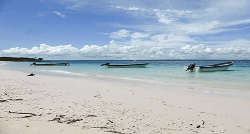 Could you Recommend a Fishing Village in Panama?