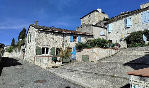 A Historic French Townhouse with Pool for €299,000